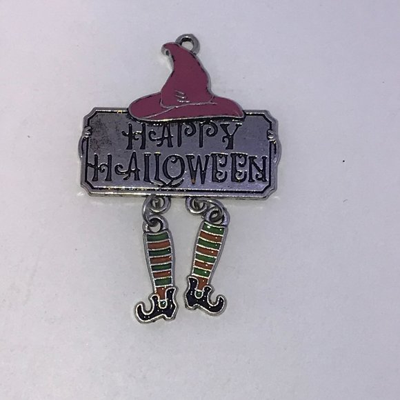 Happy Halloween Witchy Leg Pendant - Picture 2 of 7